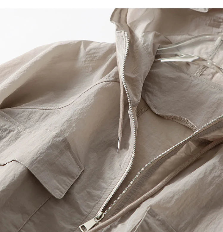 Lightweight Hooded Windbreaker