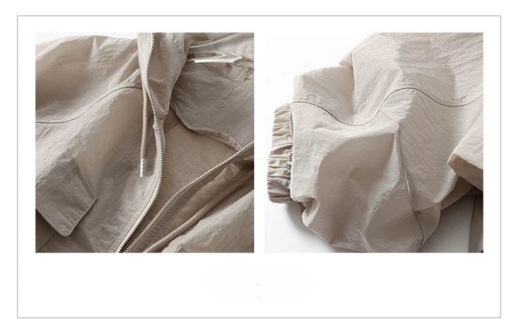 Lightweight Hooded Windbreaker