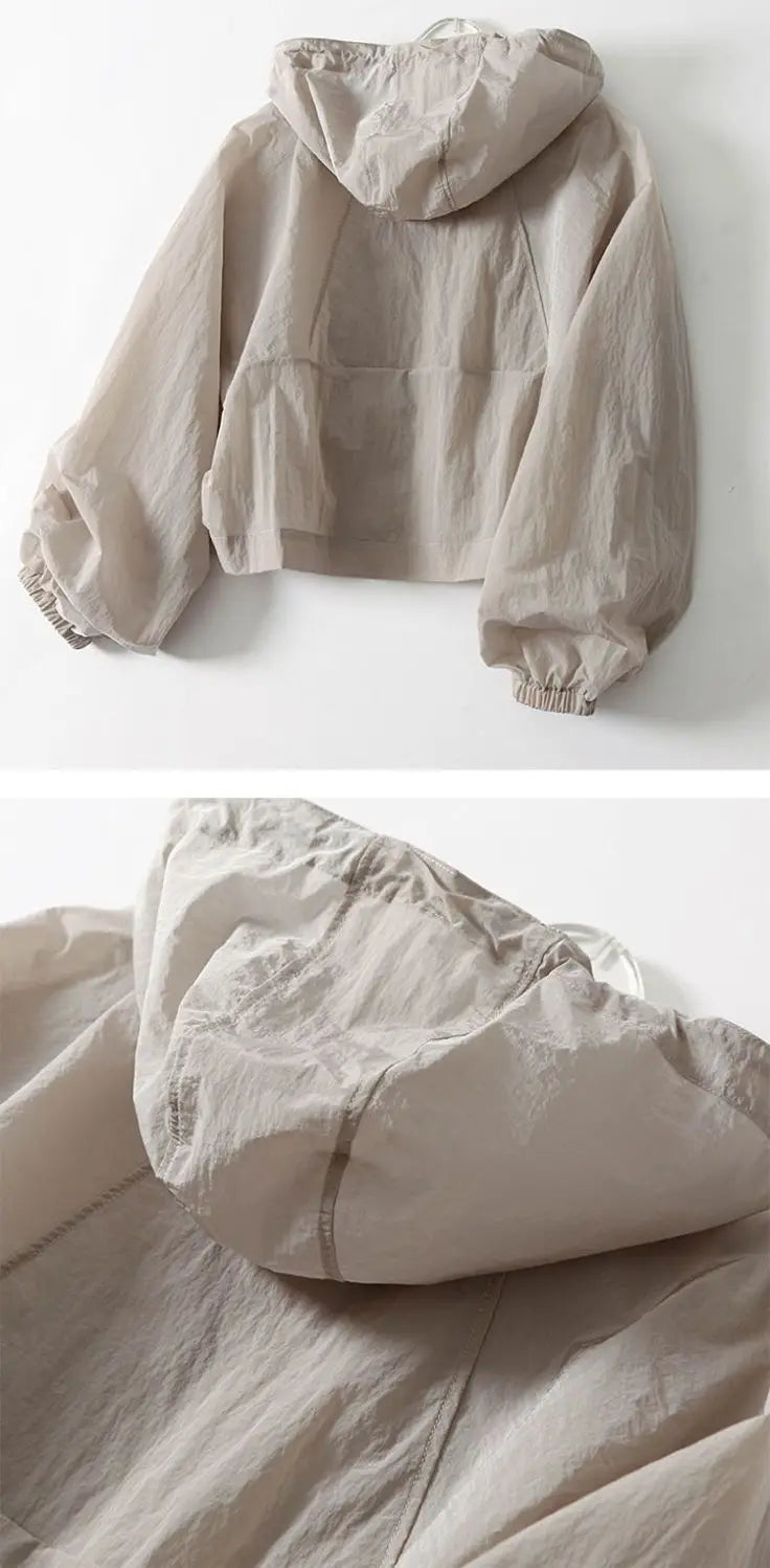 Lightweight Hooded Windbreaker